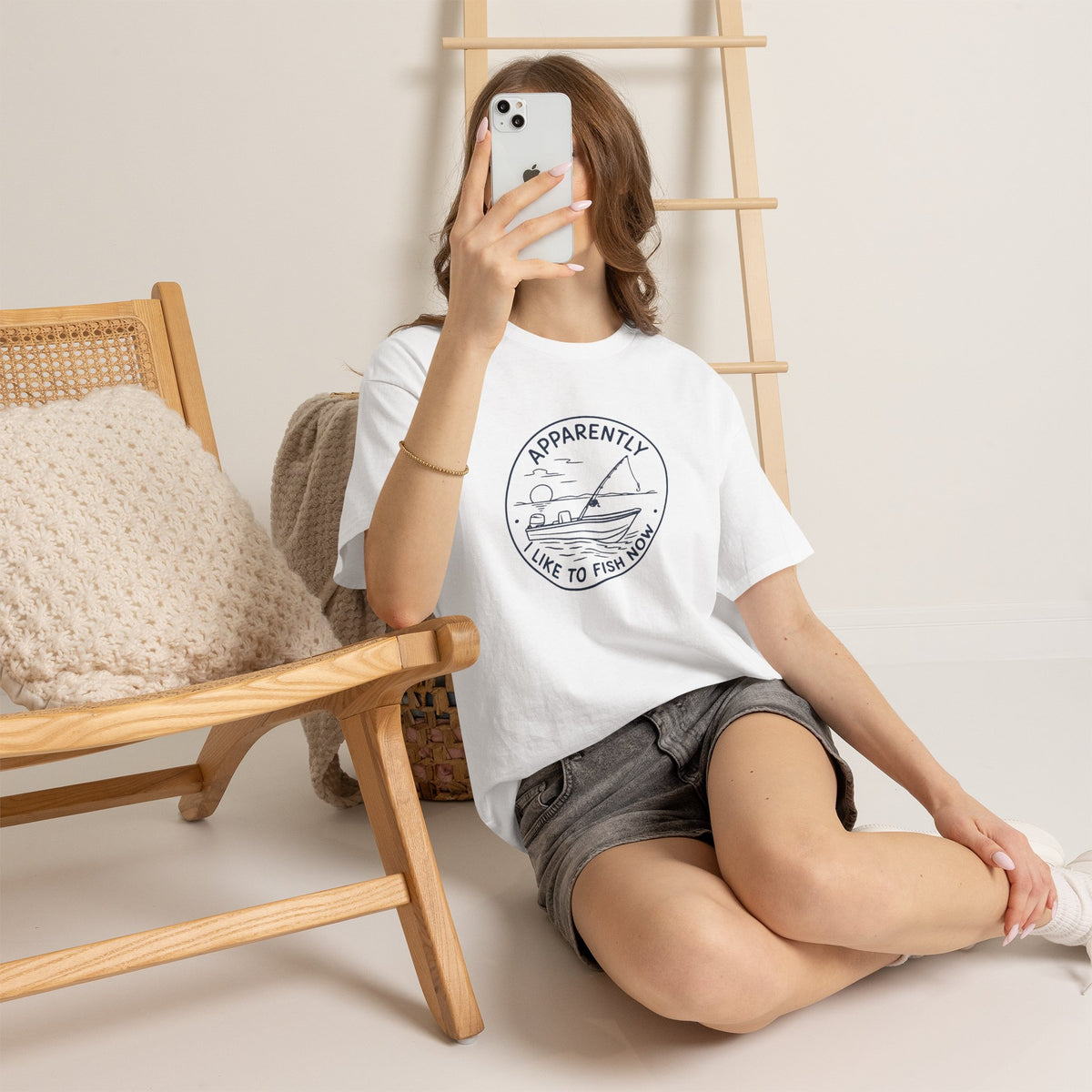 Reel Good Mates Apparently I Fish Now Retro  Cotton T-Shirt